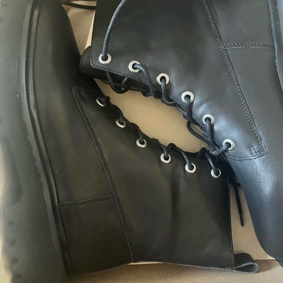 Madewell Shoes - Madewell Black Boots with Gold Accents